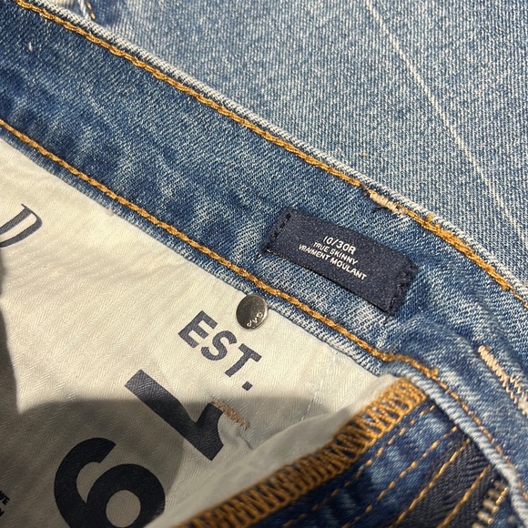 The Gap womens jeans. 10/30 Regular - Picture 4 of 5